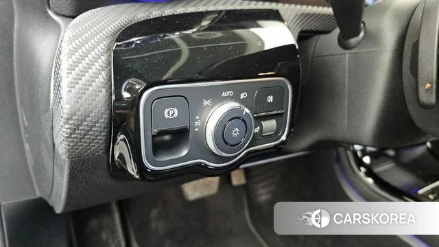 Mercedes-Benz A-Class W177 id 4855655 из Кореи 9