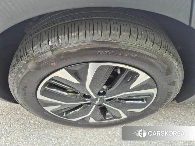 Kia EV6 id 4443691 из Кореи 9