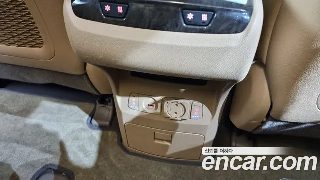 Kia The New Carnival id 2648235 из Кореи 9