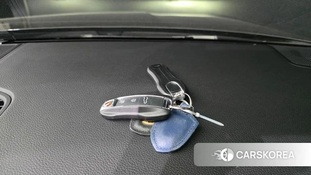 Porsche Cayenne (PO536) id 4224300 из Кореи 9