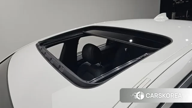 BMW 5 Series (G30) id 3039423 из Кореи 9