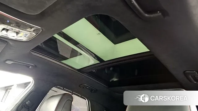 Genesis GV70 id 3788408 из Кореи 9