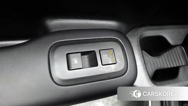 Hyundai Santa Fe (MX5) id 3933757 из Кореи 9
