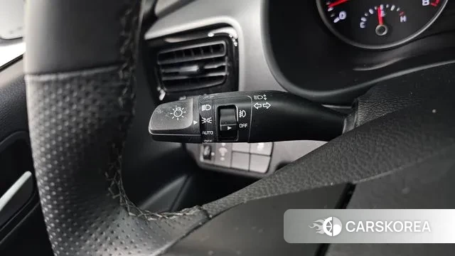 Kia Stonic id 3509192 из Кореи 9