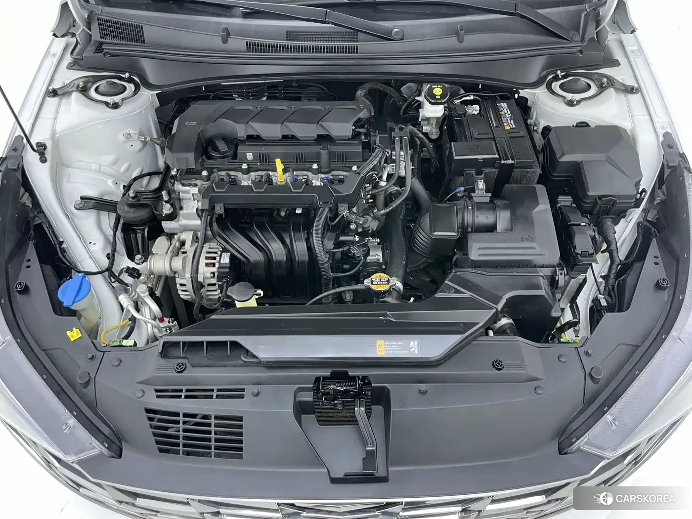 Hyundai Elantra id 4546394 из Китая 9