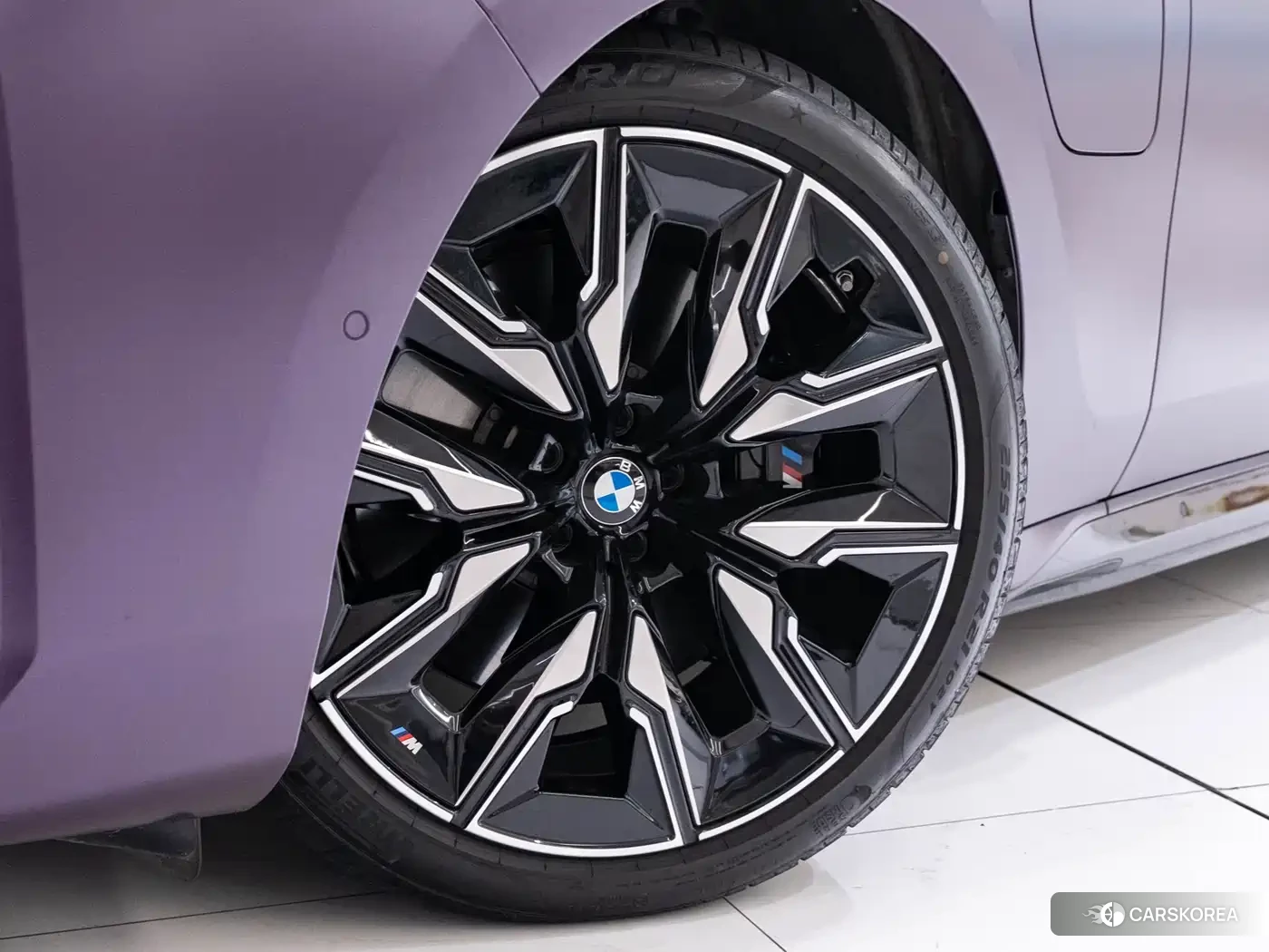 BMW M760Le id 4577826 из Китая 9