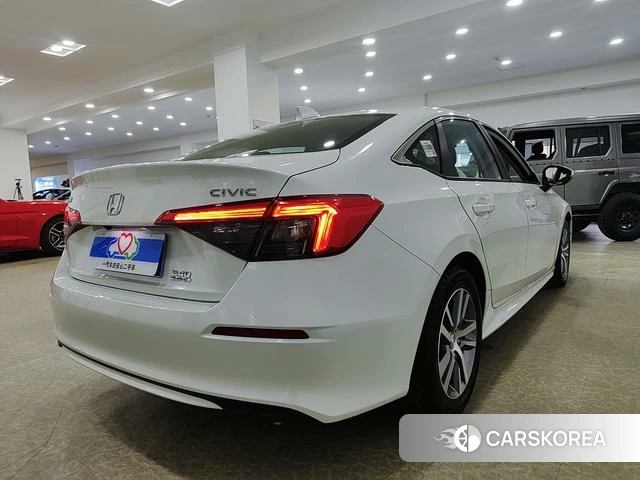 Honda Civic id 4209024 из Китая 9