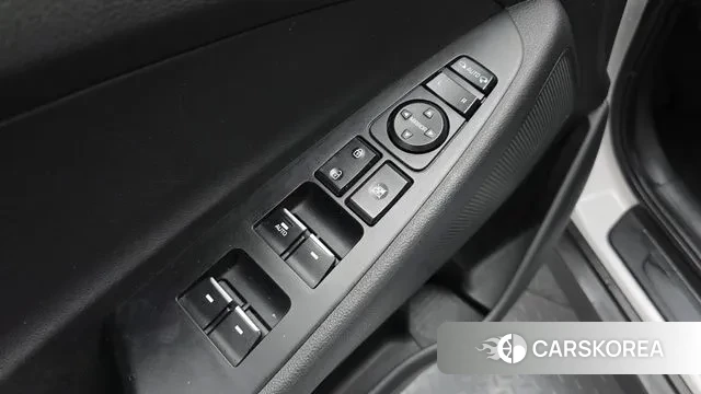 Hyundai All New Tucson id 3677358 из Кореи 9