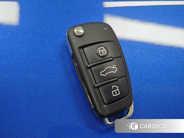Audi Q3 Sportback id 4272664 из Китая 9