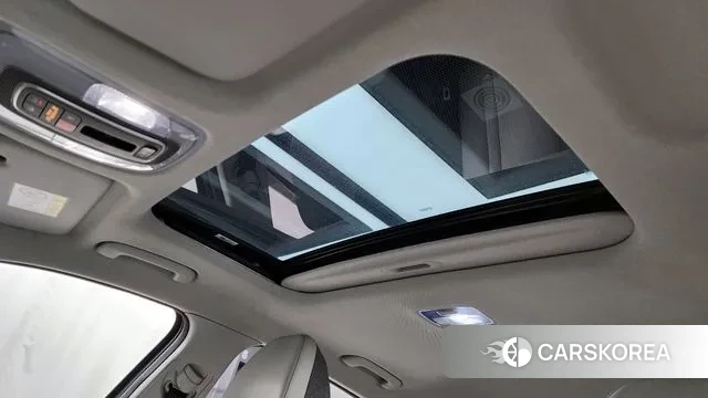 Hyundai Avante (CN7) id 3487980 из Кореи 9