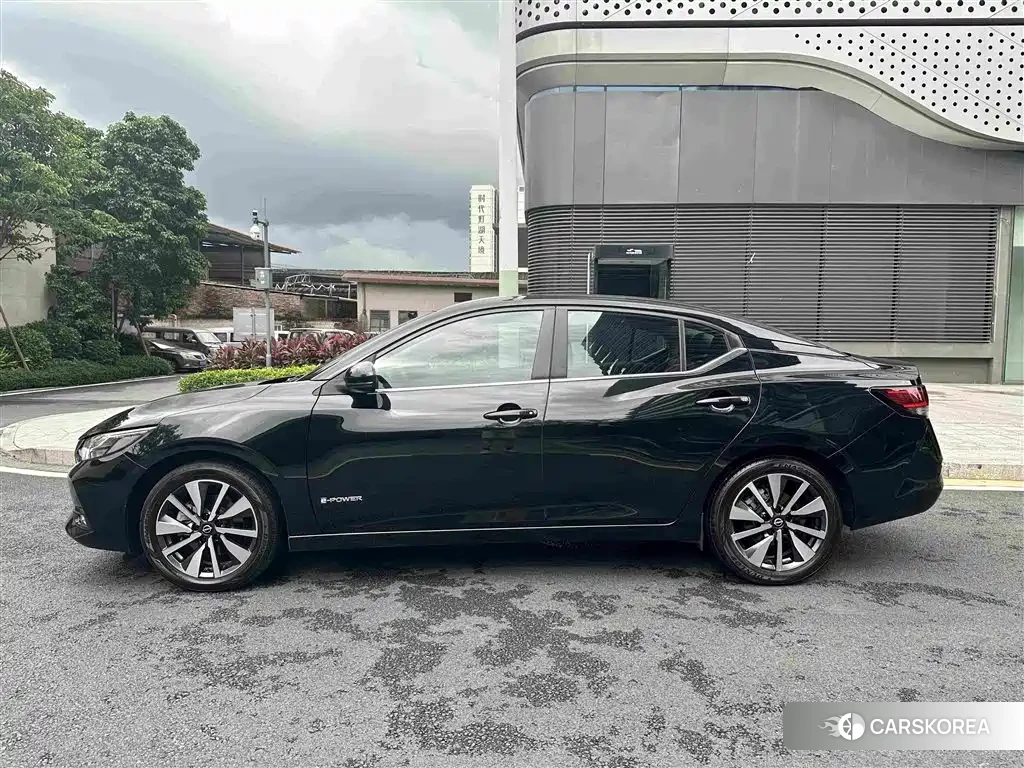 Nissan Sylphy id 4553861 из Китая 9