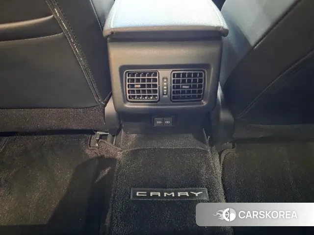 Toyota Camry (XV80) id 3262118 из Кореи 9