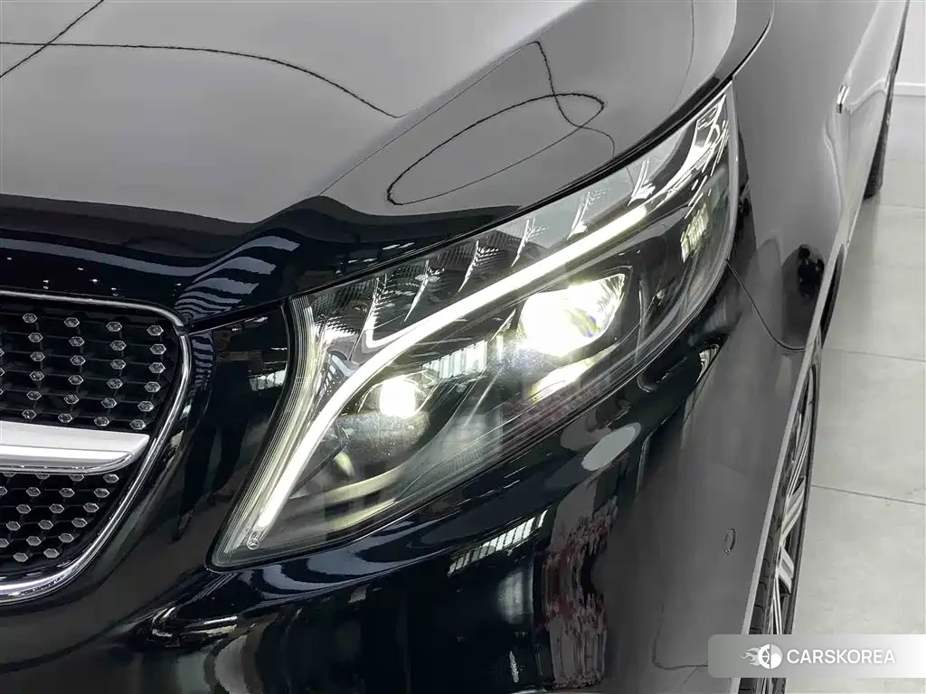 Mercedes-Benz V-Class id 4606866 из Китая 9