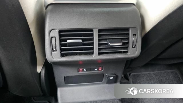 Land Rover Range Rover Velar id 4521010 из Кореи 9