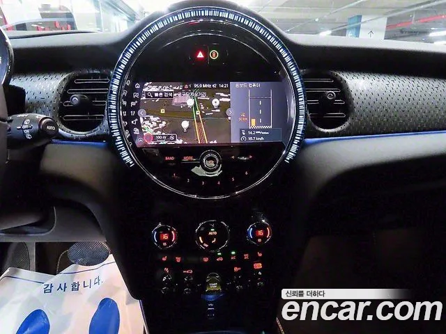 Mini Cooper Electric id 2677975 из Кореи 9