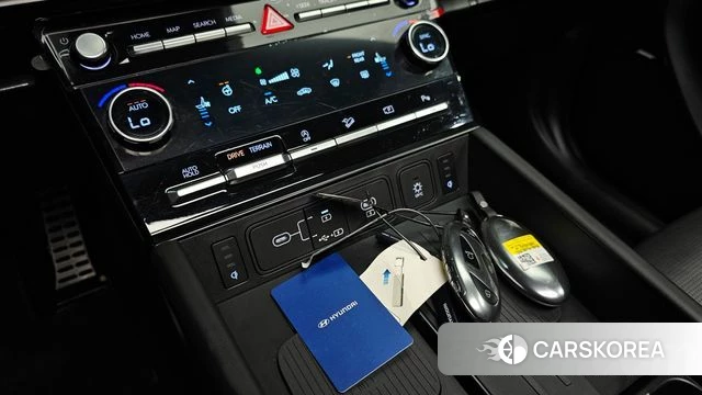 Hyundai Santa Fe (MX5) id 3914691 из Кореи 9