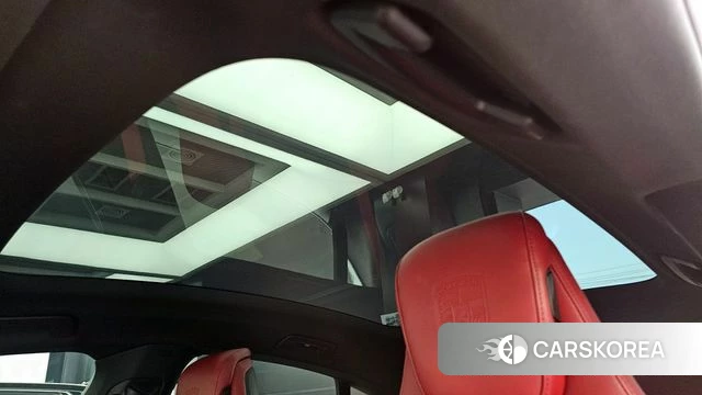 Porsche Taycan id 3941146 из Кореи 9