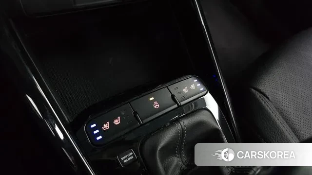 Kia Stonic id 3039334 из Кореи 9