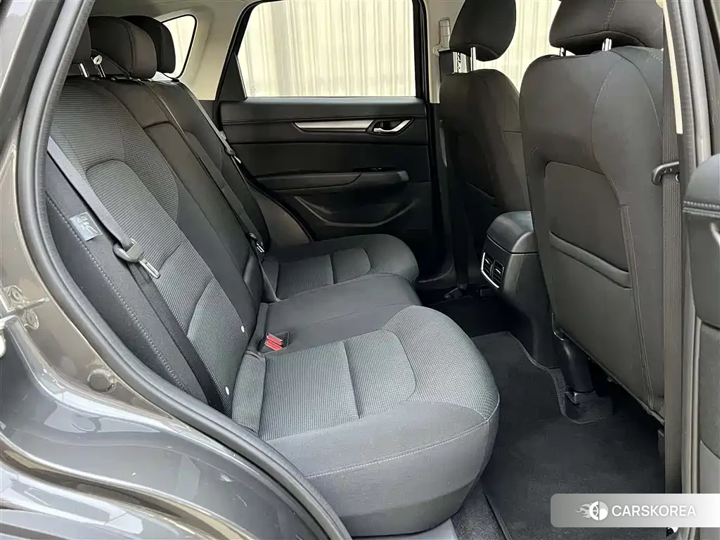 Mazda CX-5 id 4674423 из Китая 9