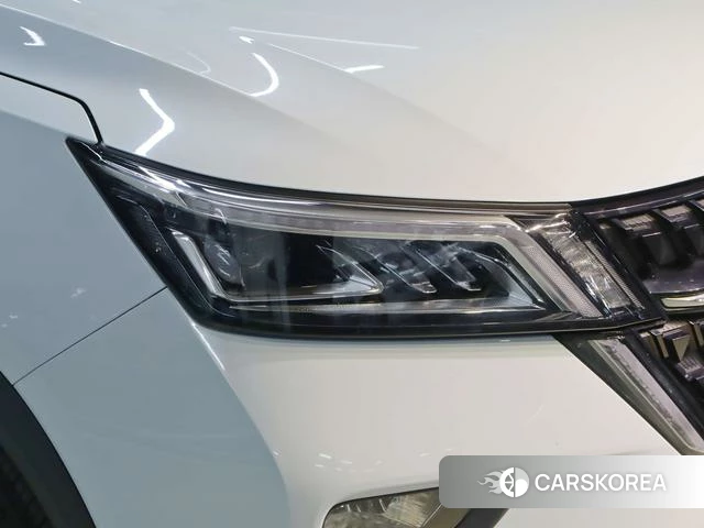 Wuling Automobile Wuling Xingchen id 4207973 из Китая 9