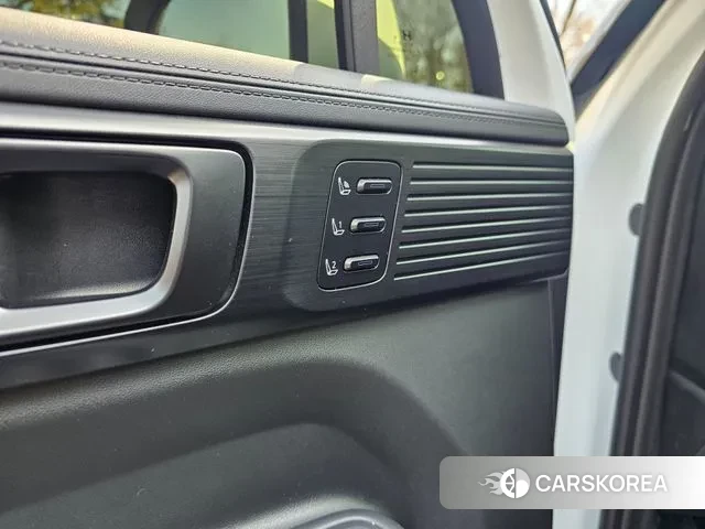 Hyundai Santa Fe (MX5) id 3745319 из Кореи 9