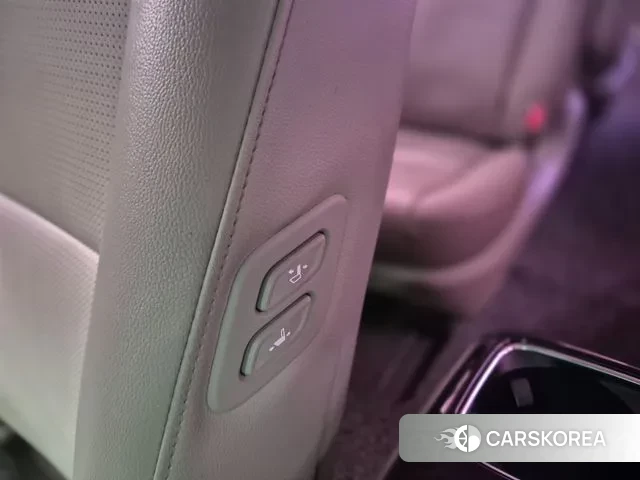 Kia The New Carnival id 3718617 из Кореи 9