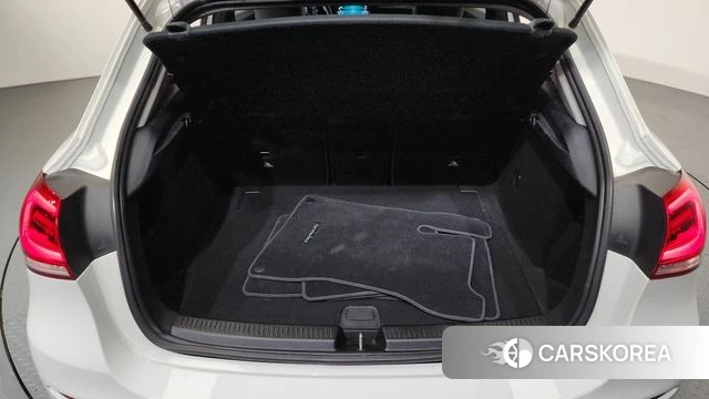 Mercedes-Benz A-Class W177 id 4196700 из Кореи 9