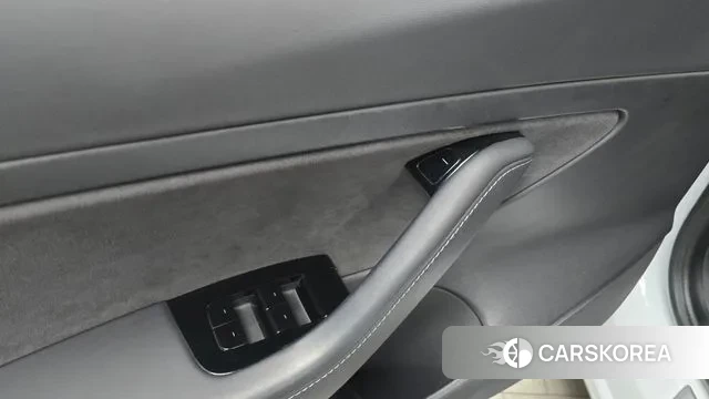 Tesla Model 3 id 3765970 из Кореи 9