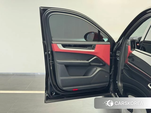 Porsche Cayenne (PO536) id 3963350 из Кореи 9