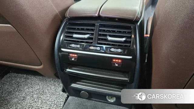 BMW 5 Series (G30) id 3820837 из Кореи 9