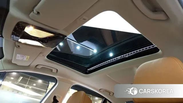 BMW 5 Series (G30) id 3448868 из Кореи 9