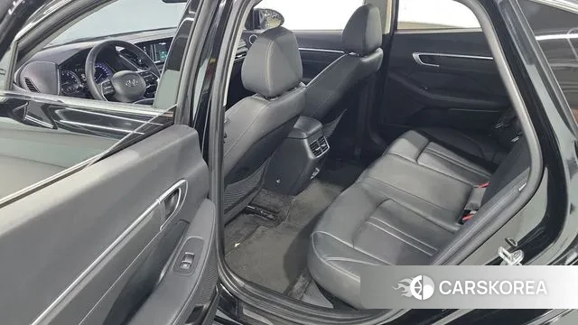 Hyundai Sonata (DN8) id 3540247 из Кореи 9