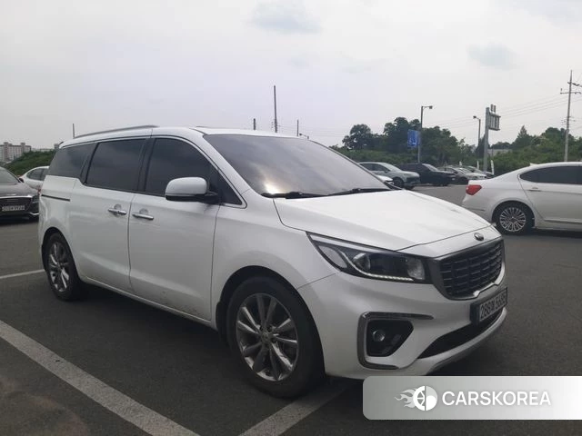 Kia The New Carnival id 4448067 из Кореи 9