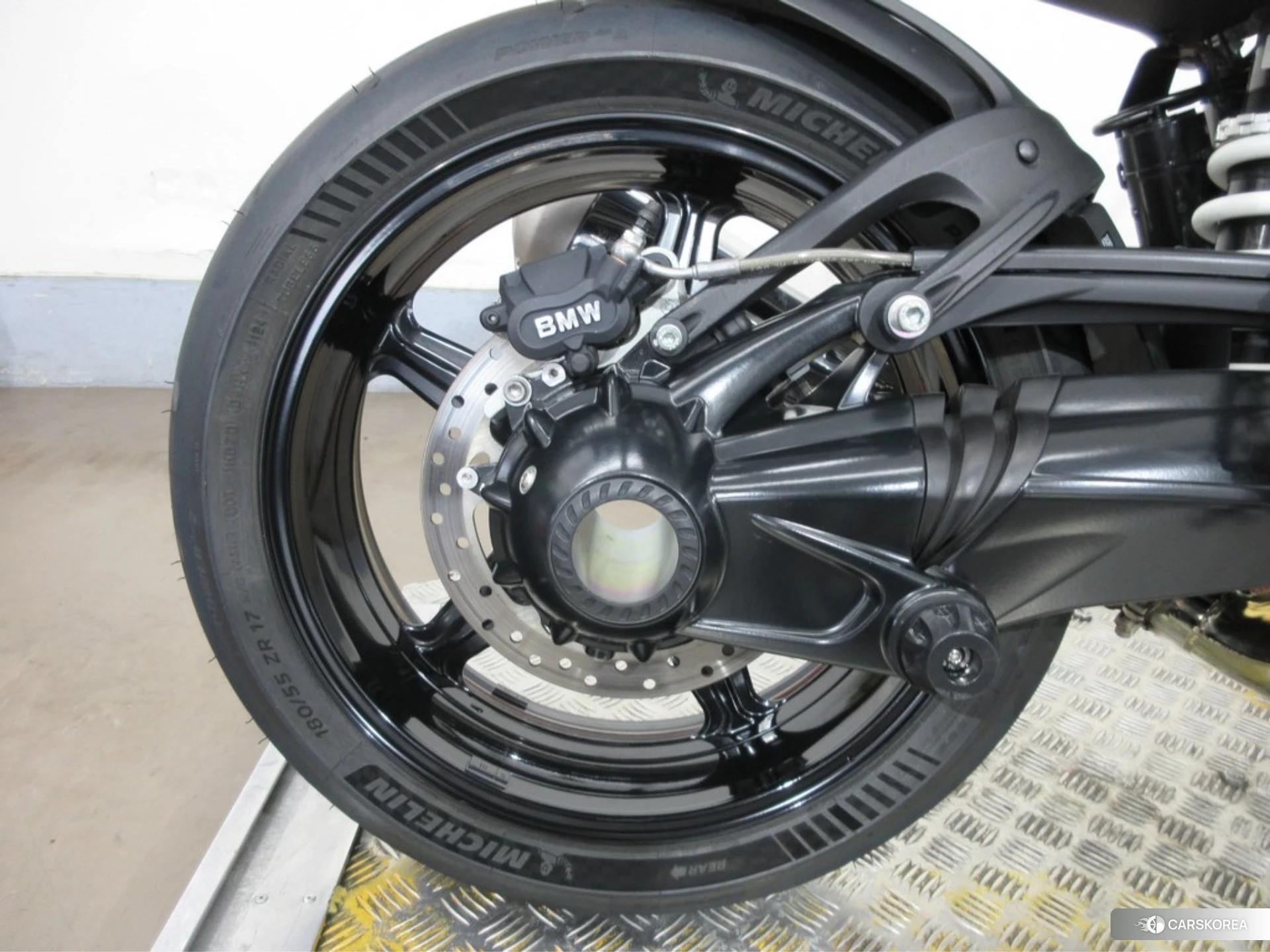 BMW R NINE T RACER id 4191796 из Японии 9