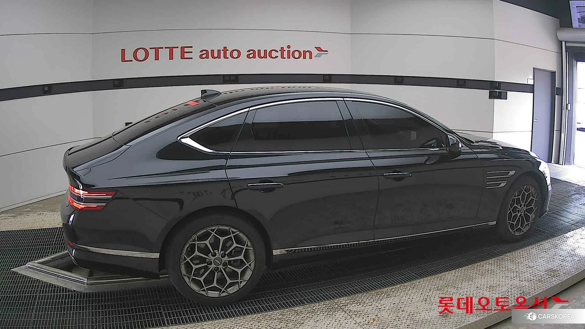Hyundai G80 id 4312537 из Кореи 9