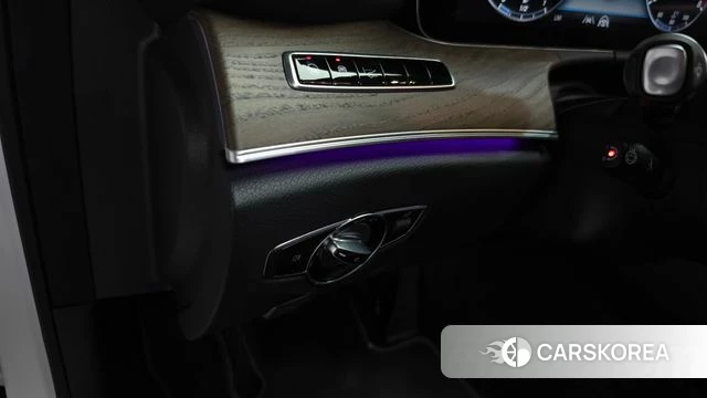 Mercedes-Benz E-Class W213 id 4232149 из Кореи 9