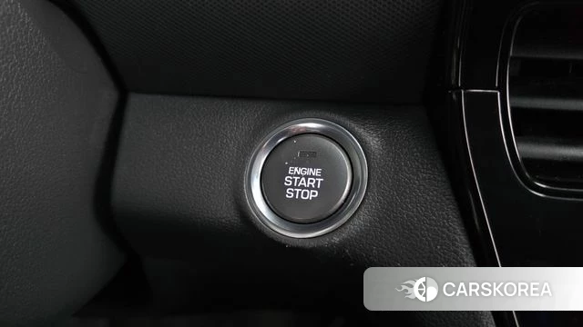 Hyundai The New Ionic Hybrid id 4482554 из Кореи 9