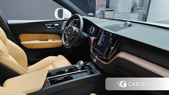 Volvo XC60 second Generation id 4516317 из Кореи 9