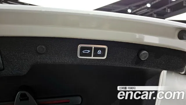 Hyundai Grandeur Hybrid (GN7) id 2723207 из Кореи 9