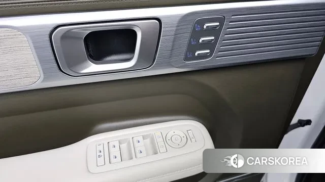 Hyundai Santa Fe (MX5) id 3347742 из Кореи 9