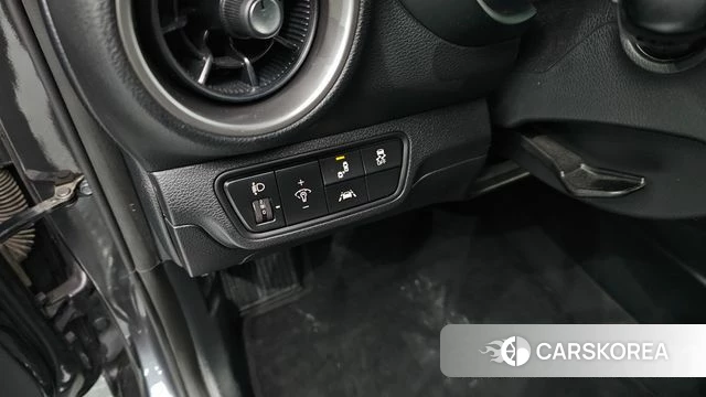 Kia Come New K3 id 4403135 из Кореи 9