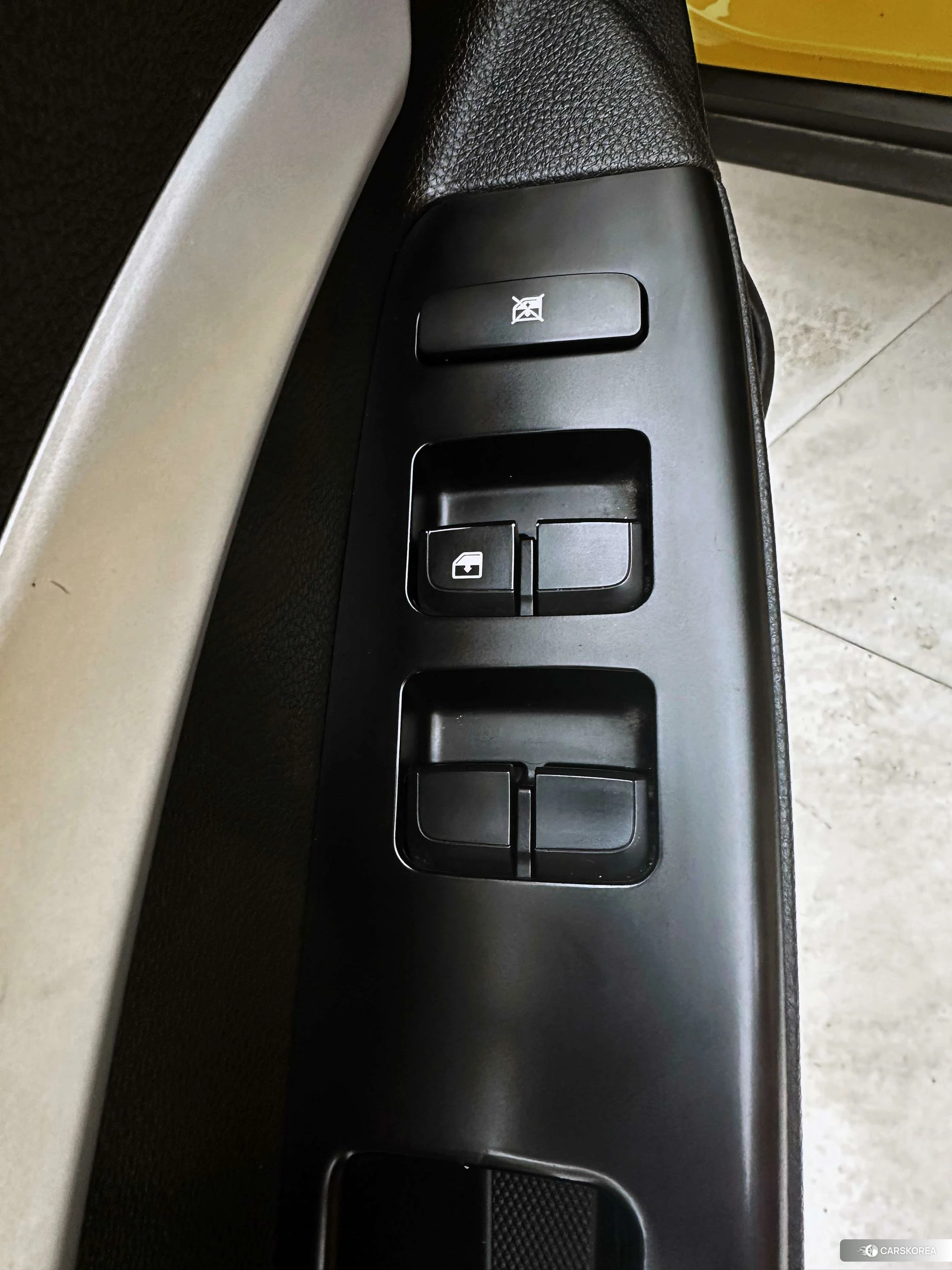 Kia Yi Ran id 4455014 из Китая 9