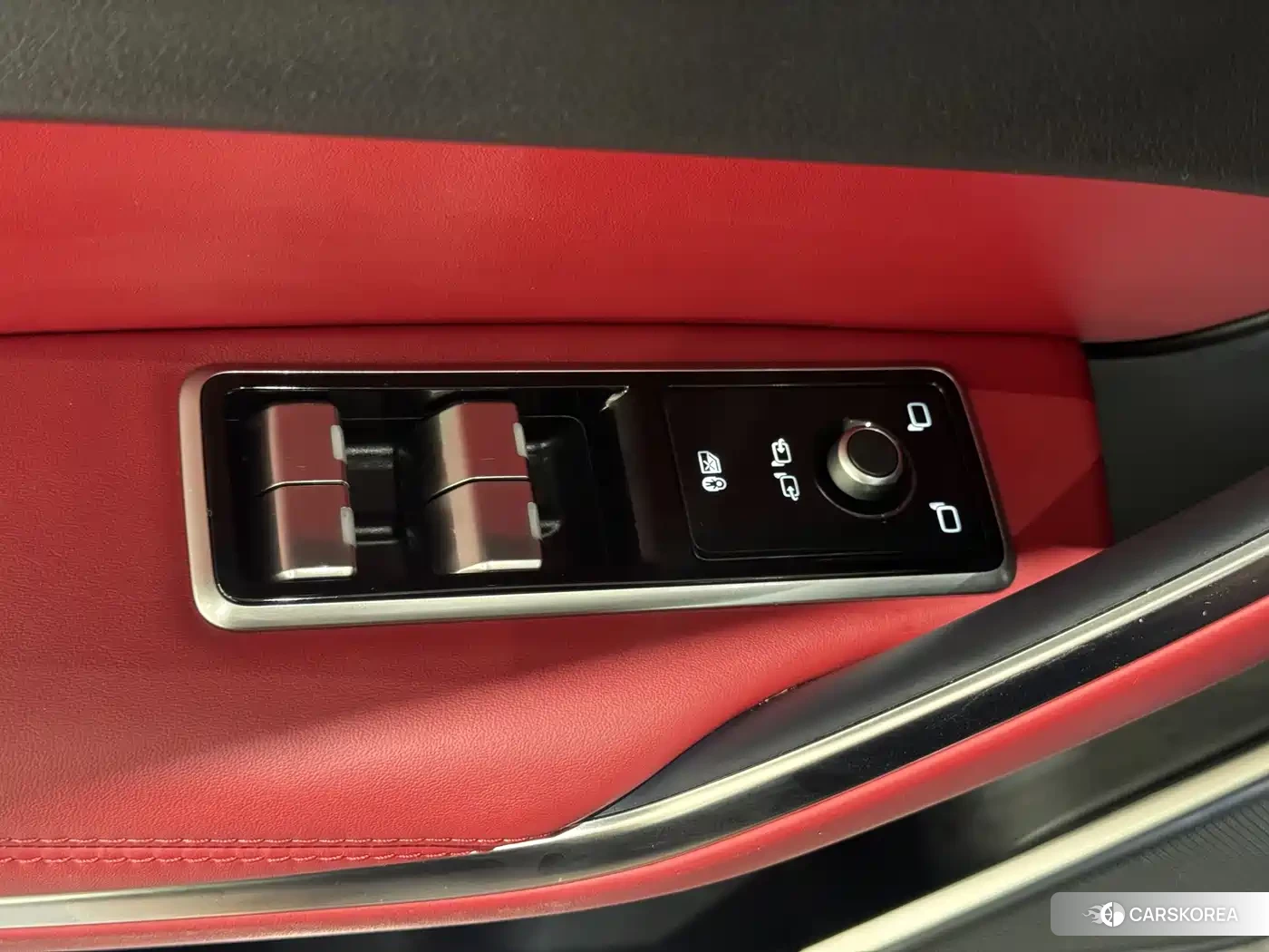 Jaguar F-PACE id 4546255 из Китая 9