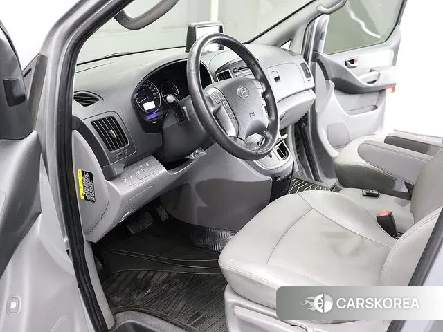 Hyundai The New Grand Starex id 3041947 из Кореи 9
