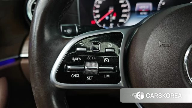 Mercedes-Benz E-Class W213 id 4728019 из Кореи 9