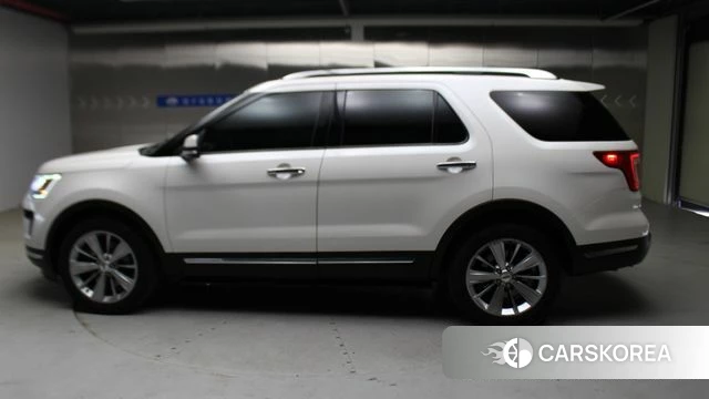 Ford Explorer id 4447838 из Кореи 9