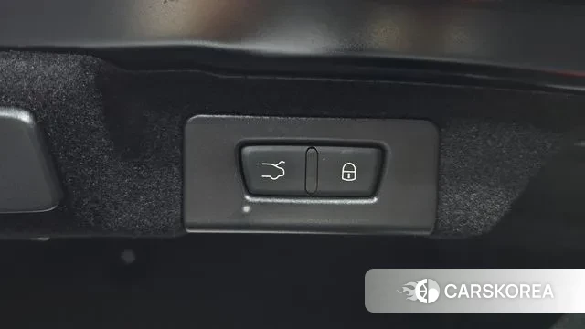 Maserati Quattroporte id 3546798 из Кореи 9