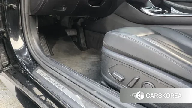 Hyundai Sonata (DN8) id 3771113 из Кореи 9