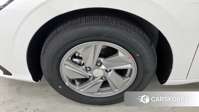 Hyundai The New Avante (CN7) id 3769416 из Кореи 9