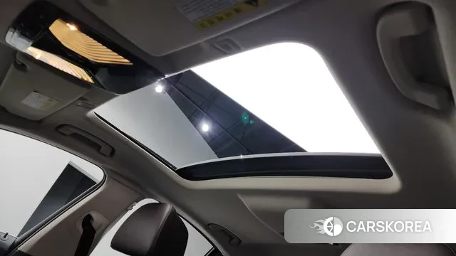 BMW 5 Series (G30) id 3737028 из Кореи 9